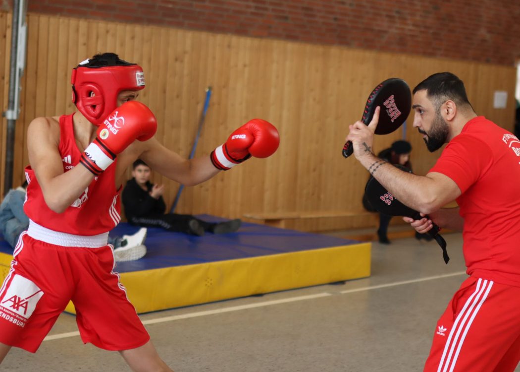 9140eac2-9025-4cee-beb6-24a8a3ca2b18 9140eac2-9025-4cee-beb6-24a8a3ca2b18